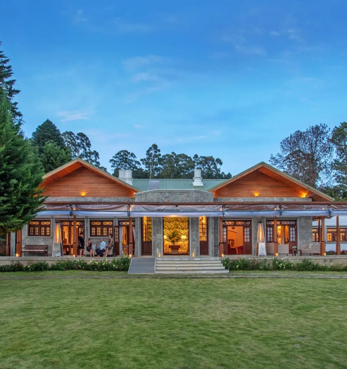 Experience True Elegance and Luxury with W15 Collection Day1