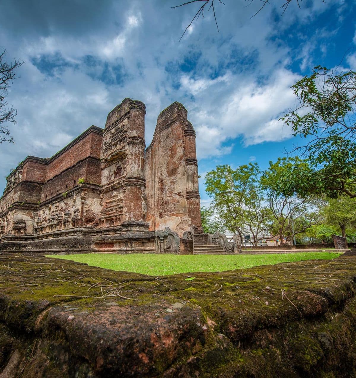 Sri Lanka Round Tours Day1