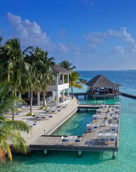 08 Days Nightly Entertainment at Kurumba Maldives Day 3